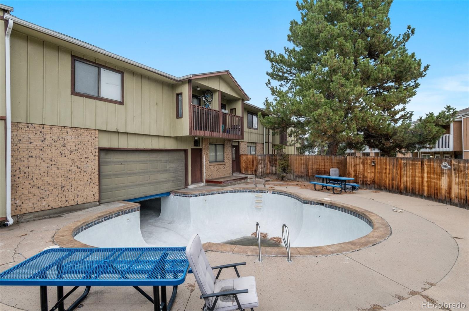 MLS Image #26 for 544  vance street,lakewood, Colorado