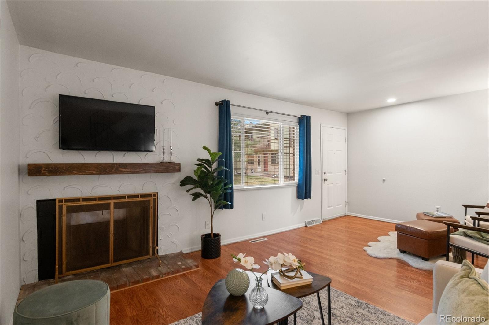MLS Image #3 for 544  vance street,lakewood, Colorado