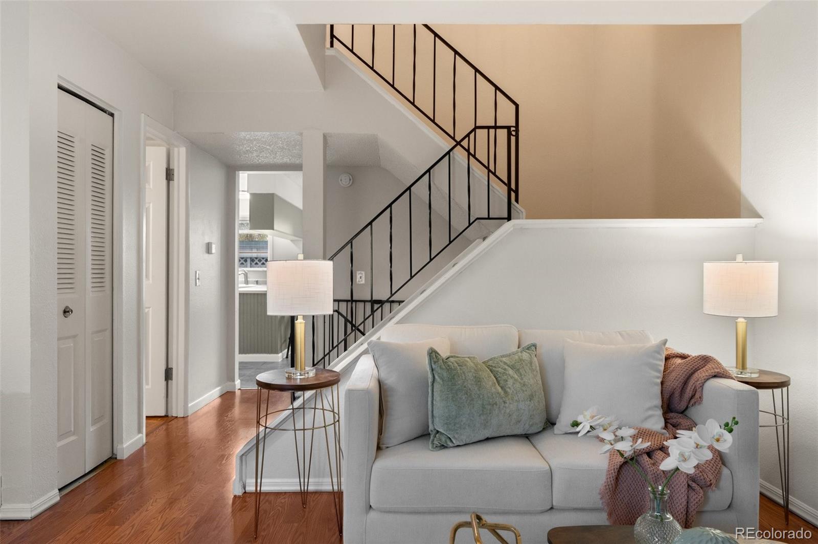 MLS Image #5 for 544  vance street,lakewood, Colorado