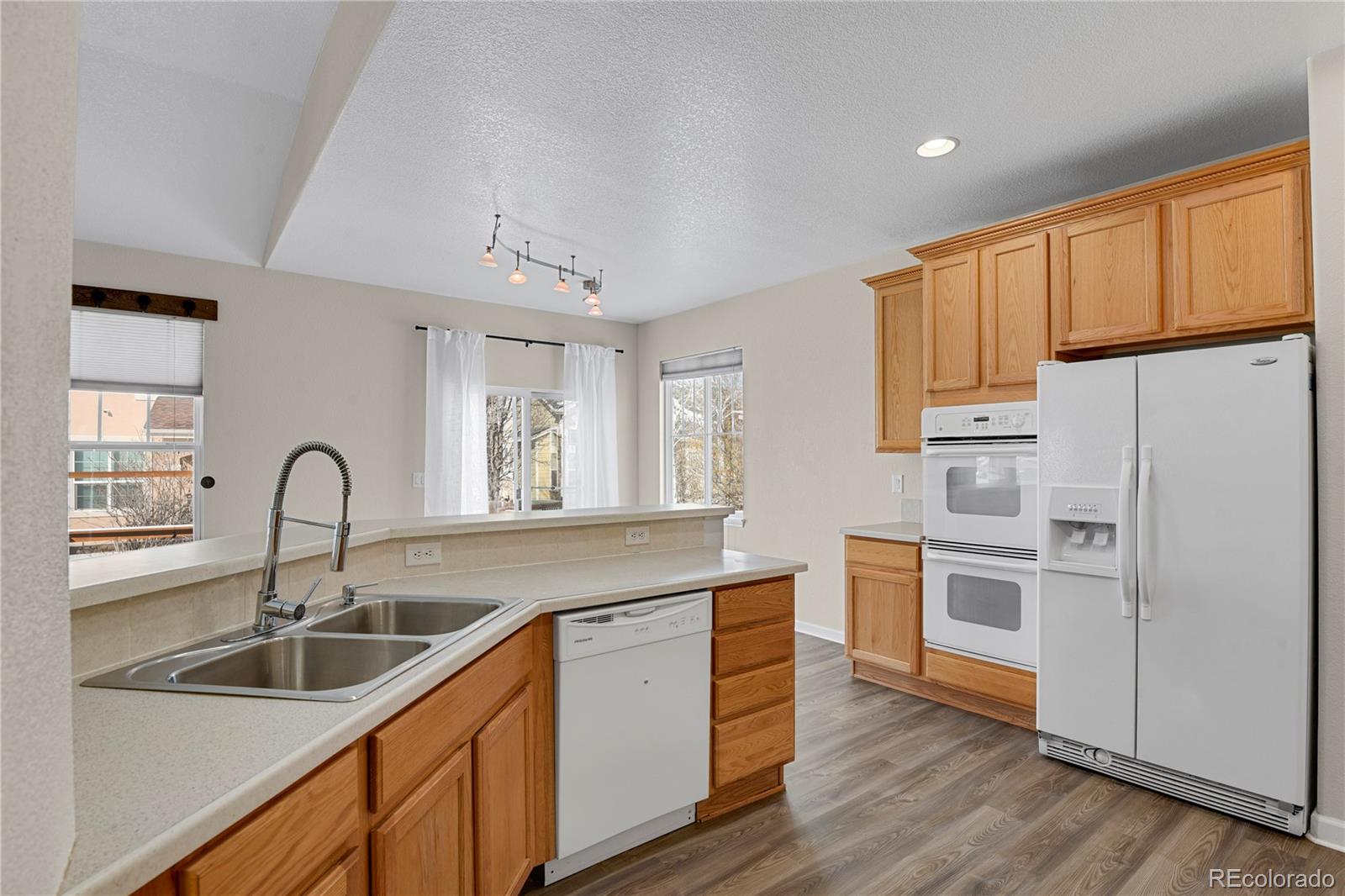 MLS Image #14 for 247 n coolidge way,aurora, Colorado