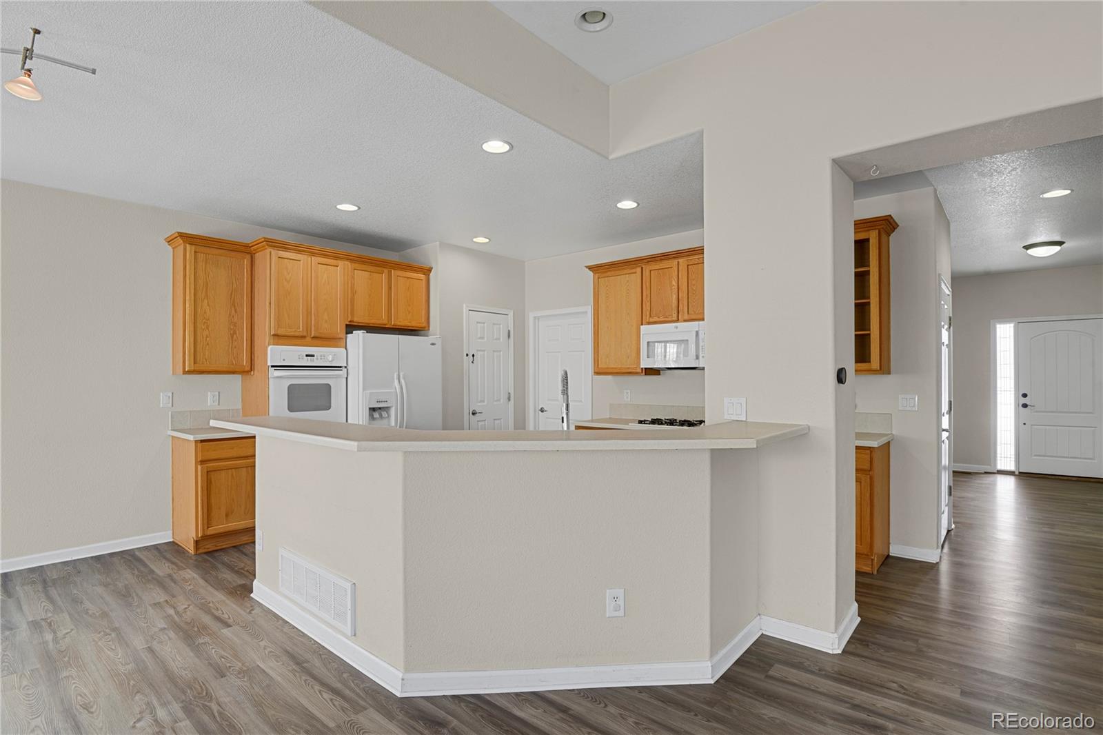 MLS Image #15 for 247 n coolidge way,aurora, Colorado