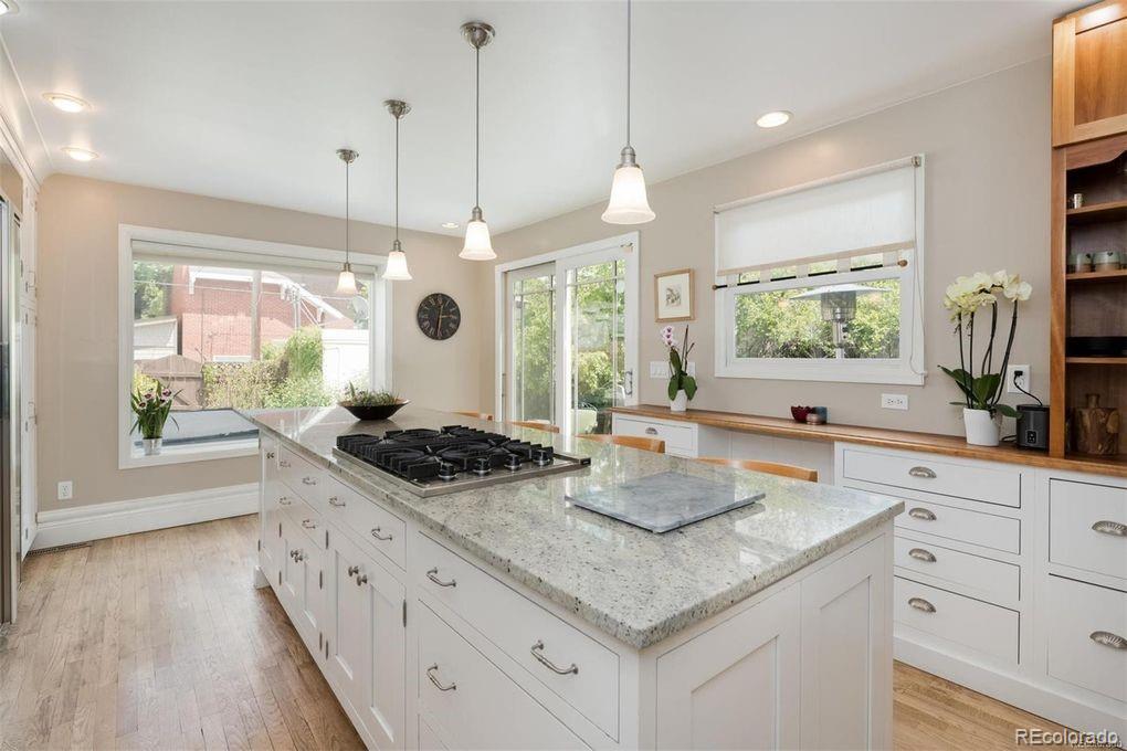 MLS Image #11 for 728 n ogden street,denver, Colorado