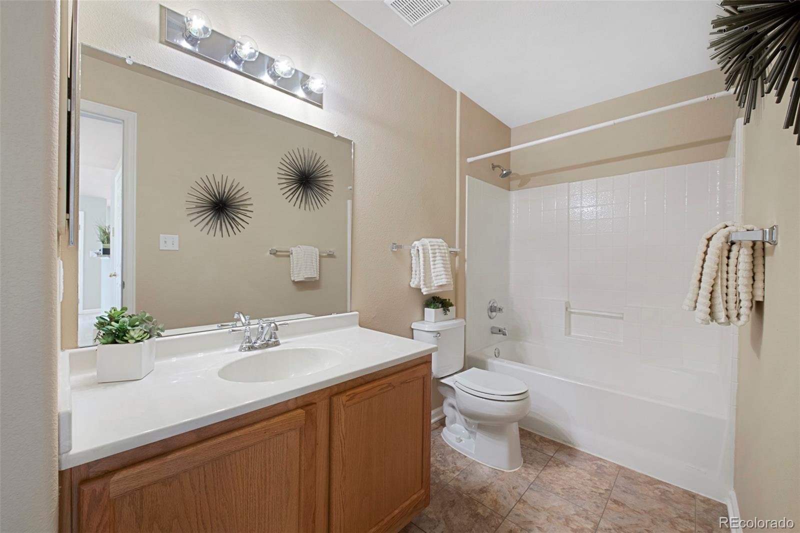 MLS Image #16 for 8406  pebble creek way,highlands ranch, Colorado