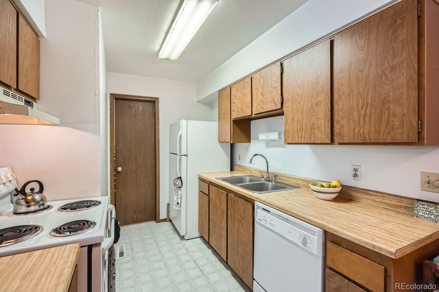 MLS Image #15 for 1830  newland court 109,lakewood, Colorado