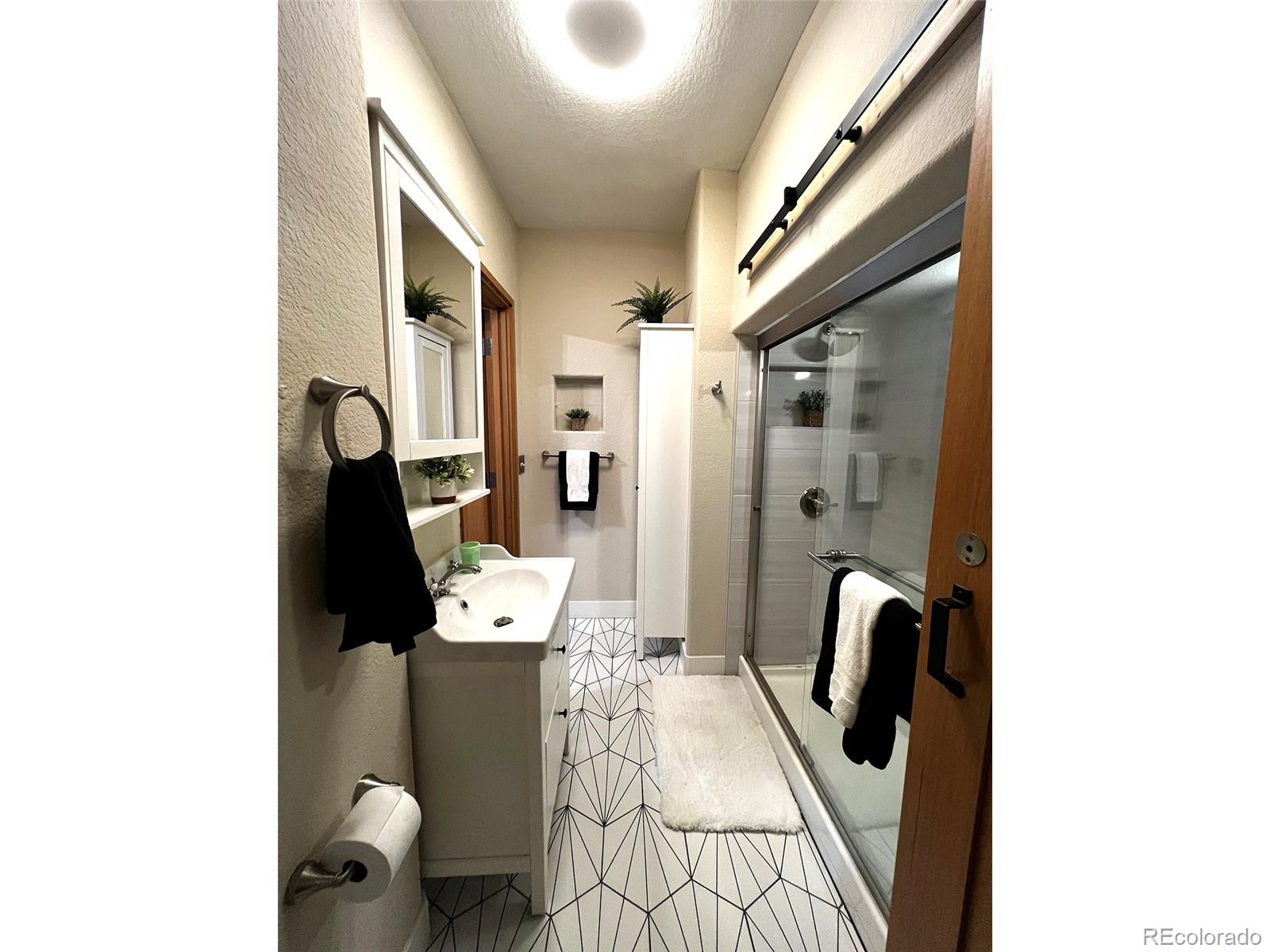 MLS Image #19 for 2636 w 27th avenue,denver, Colorado