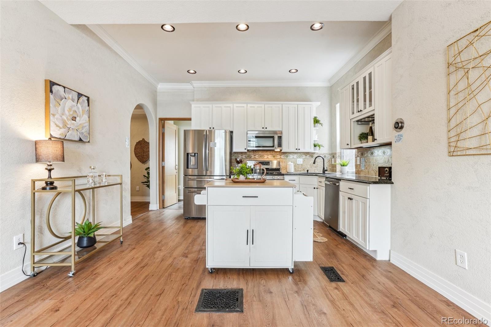 MLS Image #9 for 2636 w 27th avenue,denver, Colorado