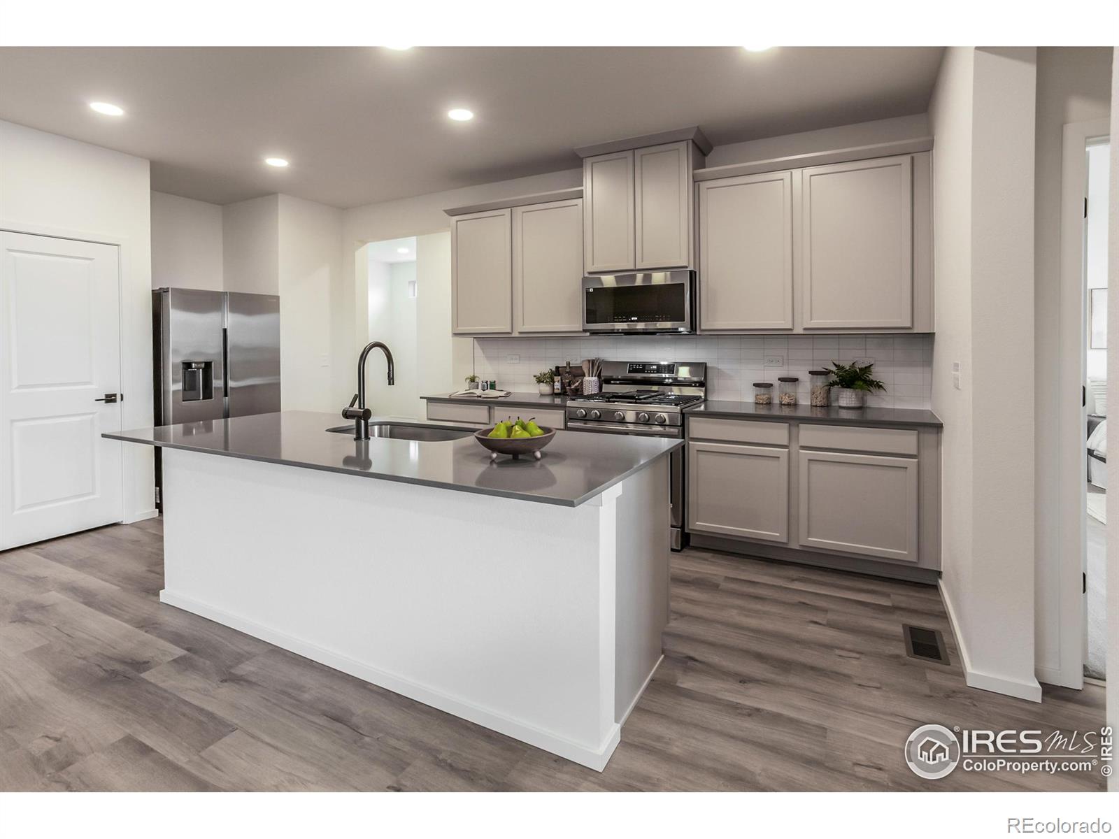 MLS Image #18 for 1670  alfalfa lane,johnstown, Colorado