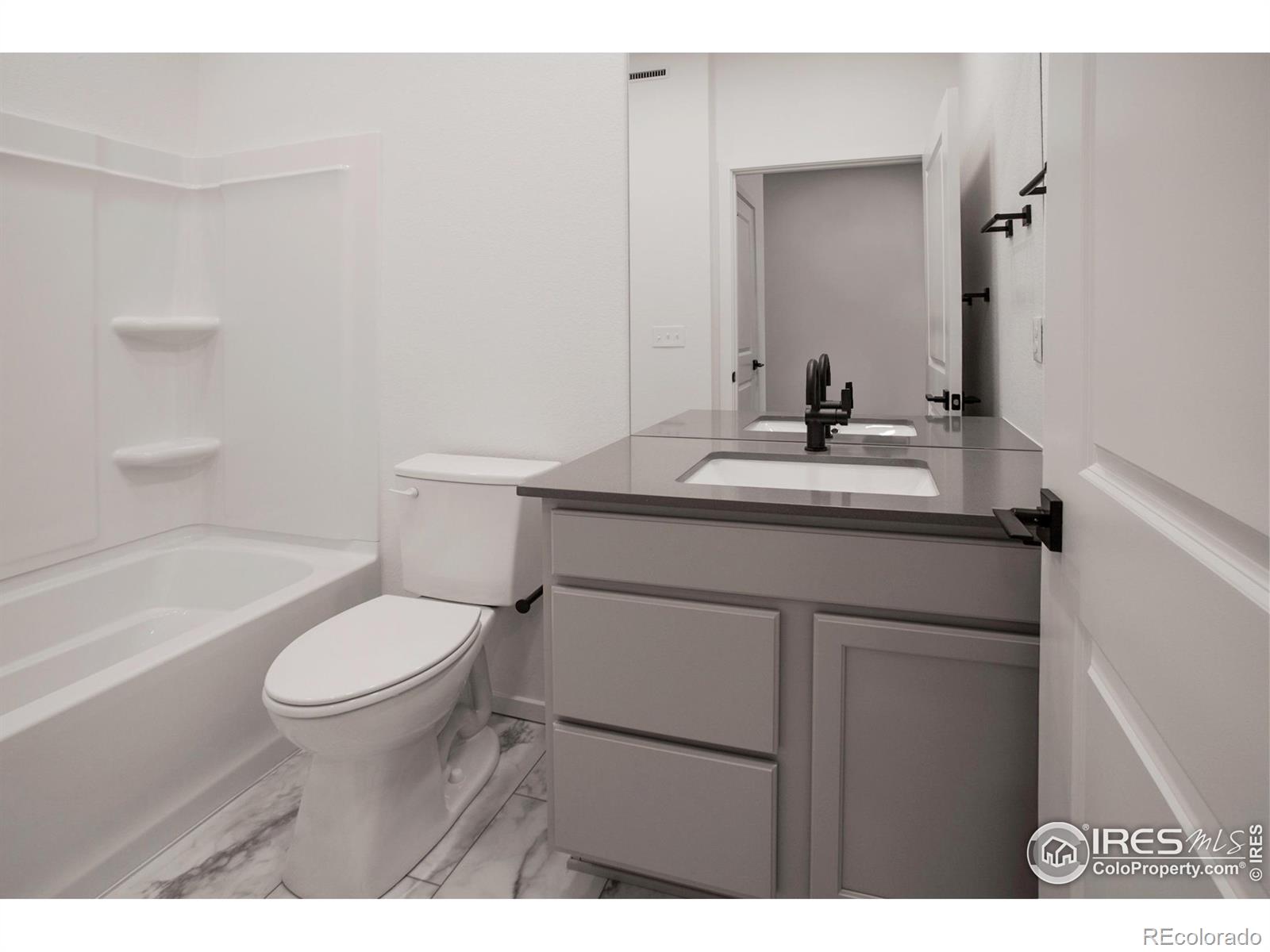 MLS Image #8 for 1670  alfalfa lane,johnstown, Colorado