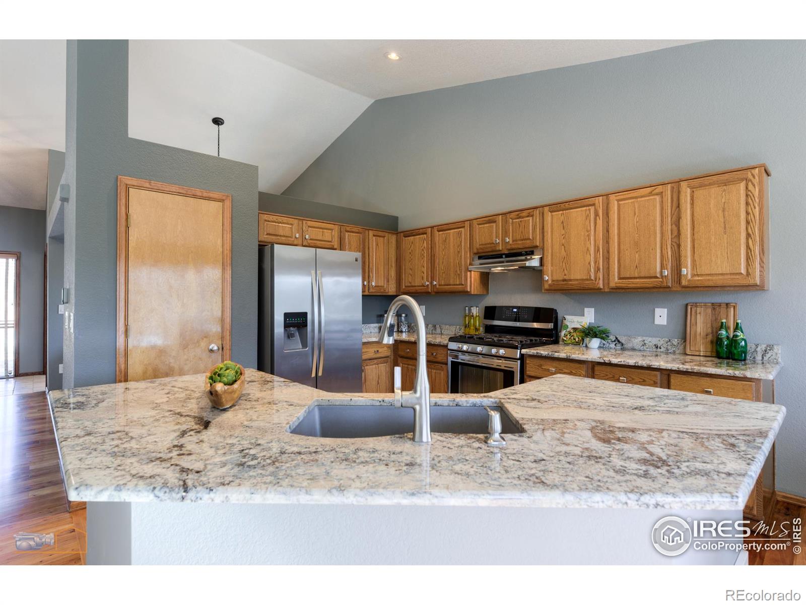 MLS Image #6 for 146  autumn court,erie, Colorado