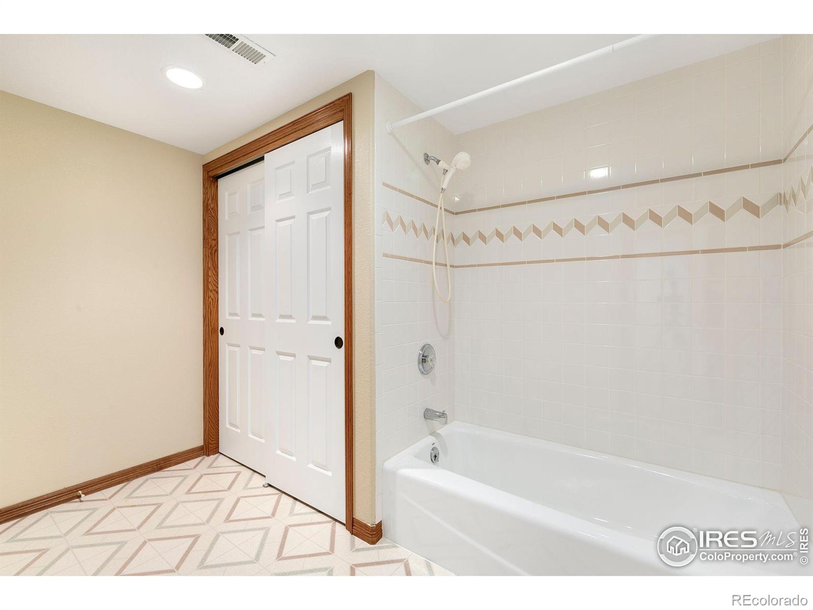 MLS Image #32 for 4529  eagle lake drive,fort collins, Colorado