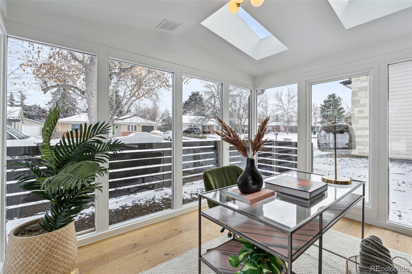 MLS Image #18 for 225  niagara street,denver, Colorado