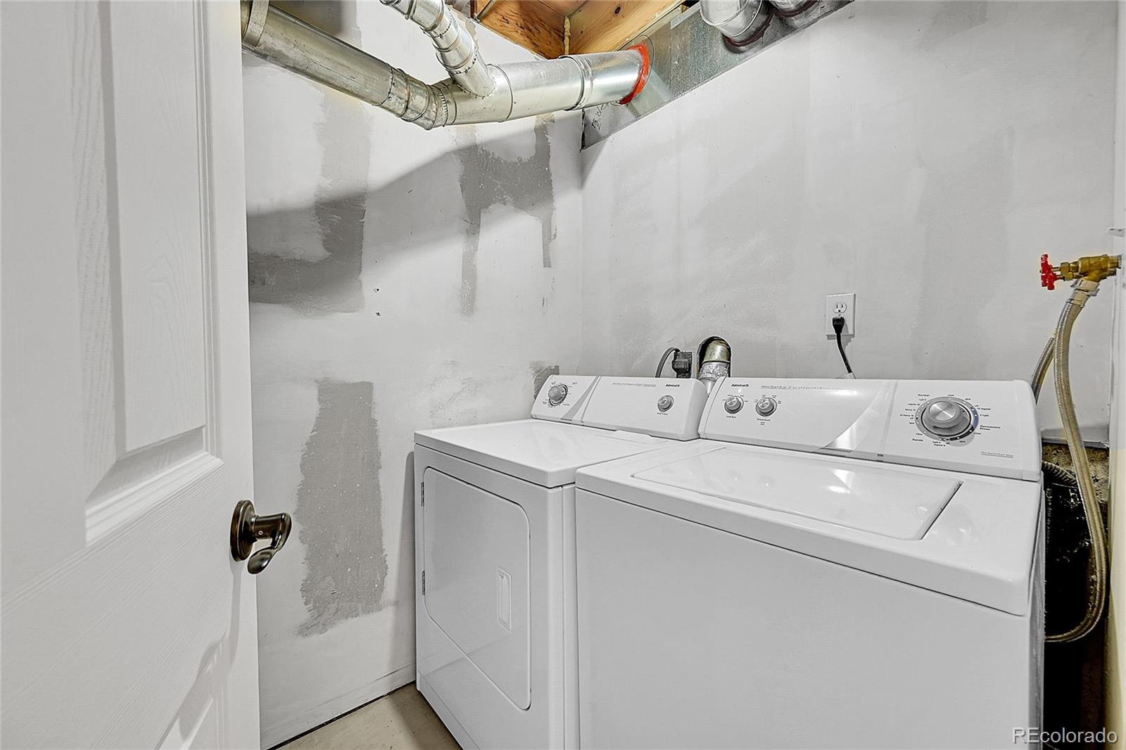 MLS Image #14 for 7077 s bryant street,littleton, Colorado