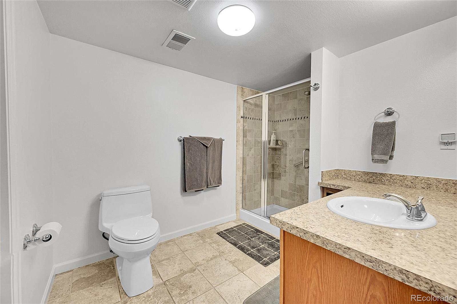 MLS Image #15 for 7077 s bryant street,littleton, Colorado