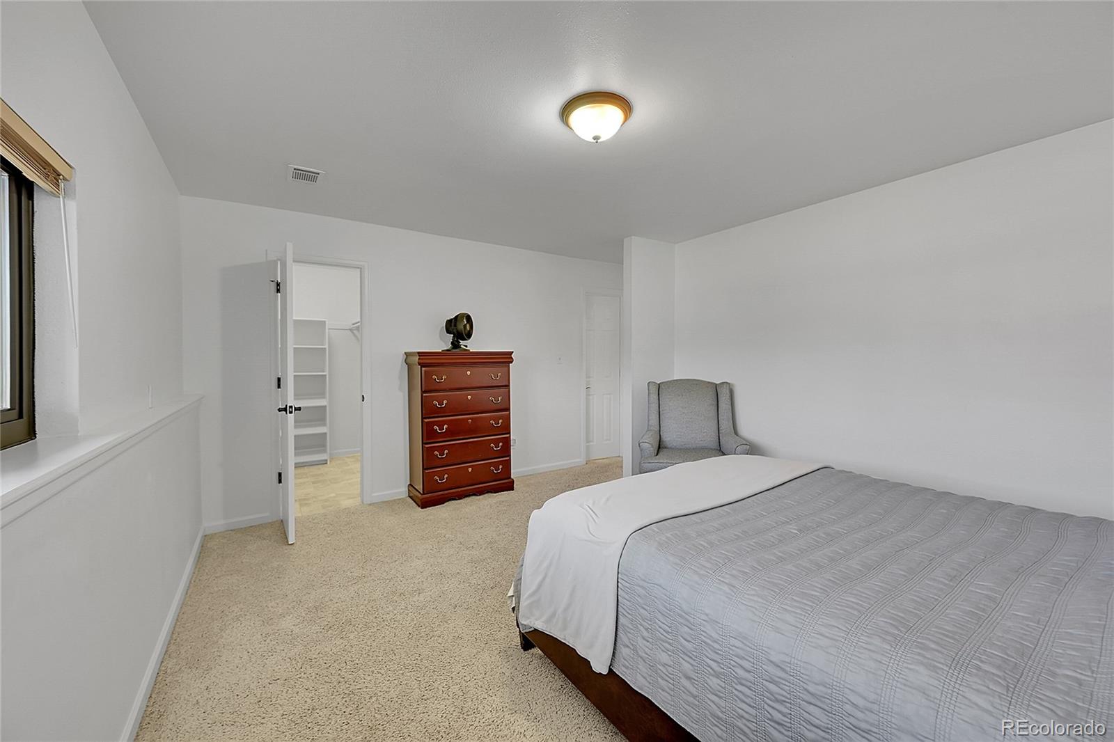 MLS Image #18 for 7077 s bryant street,littleton, Colorado
