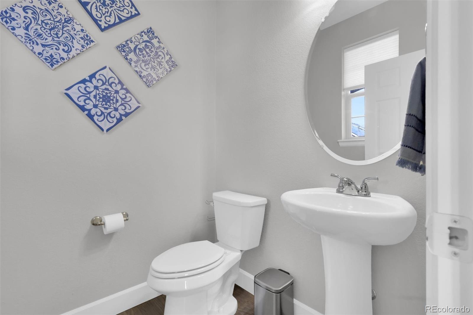 MLS Image #2 for 5028 s addison way,aurora, Colorado