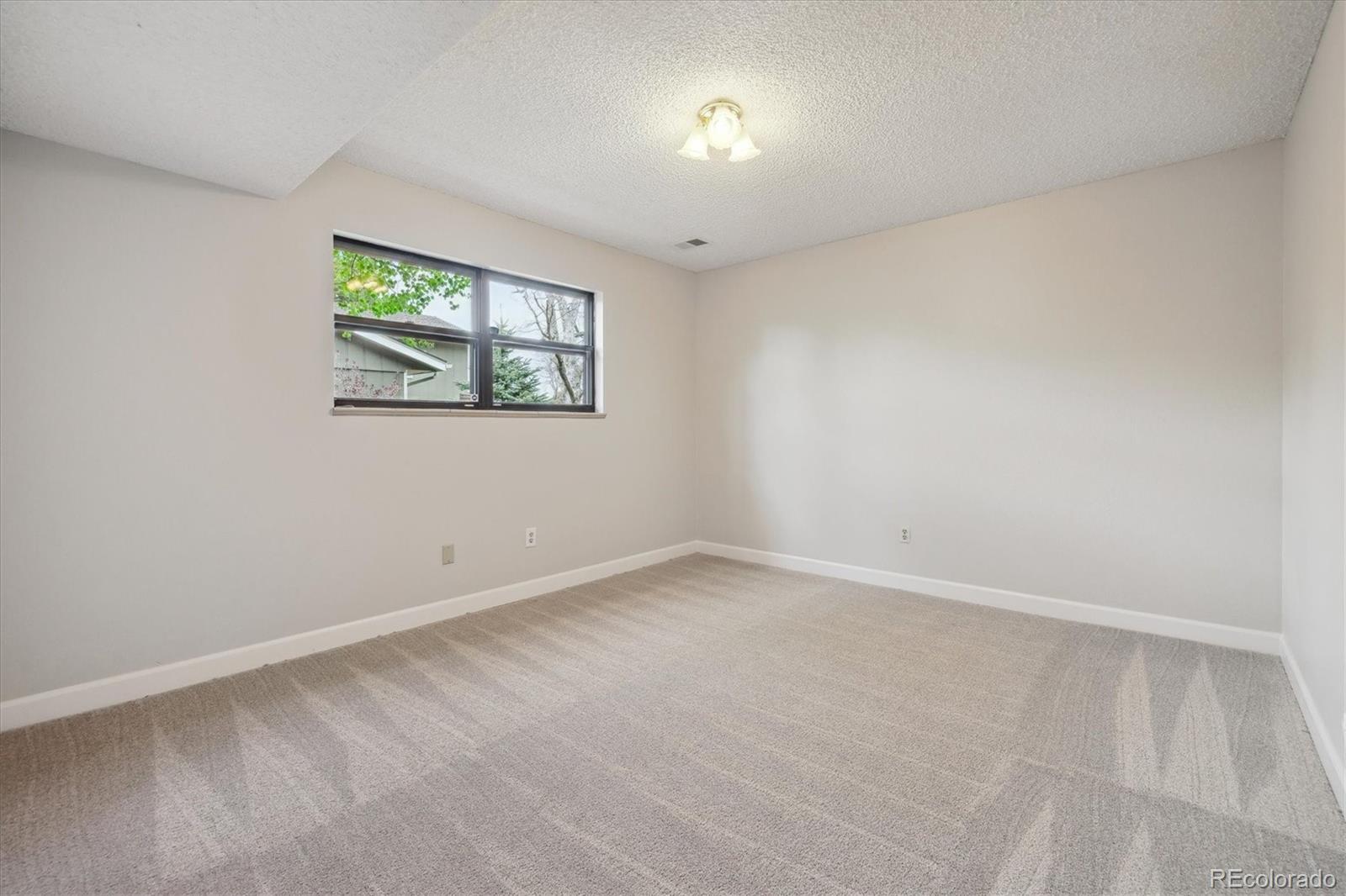 MLS Image #17 for 6247 s locust street,centennial, Colorado