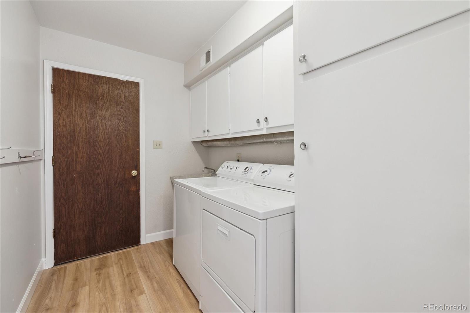 MLS Image #19 for 6247 s locust street,centennial, Colorado