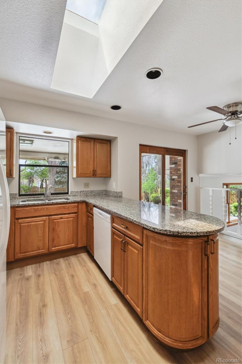 MLS Image #4 for 6247 s locust street,centennial, Colorado