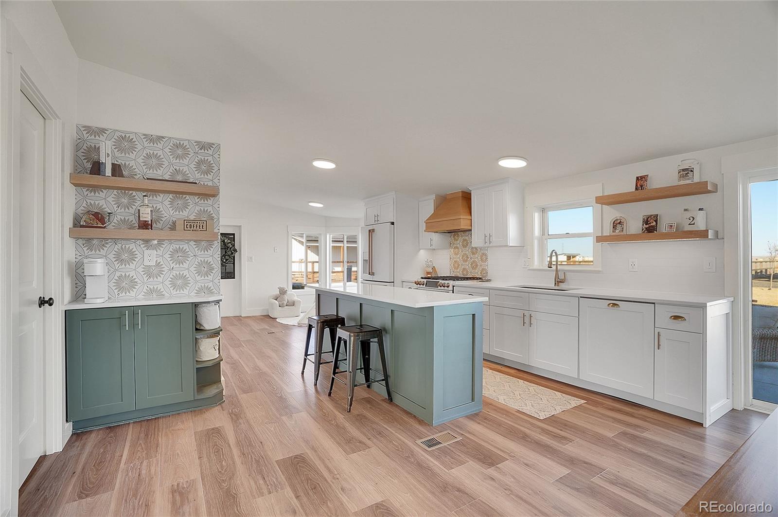MLS Image #8 for 7686  county road 21 ,fort lupton, Colorado