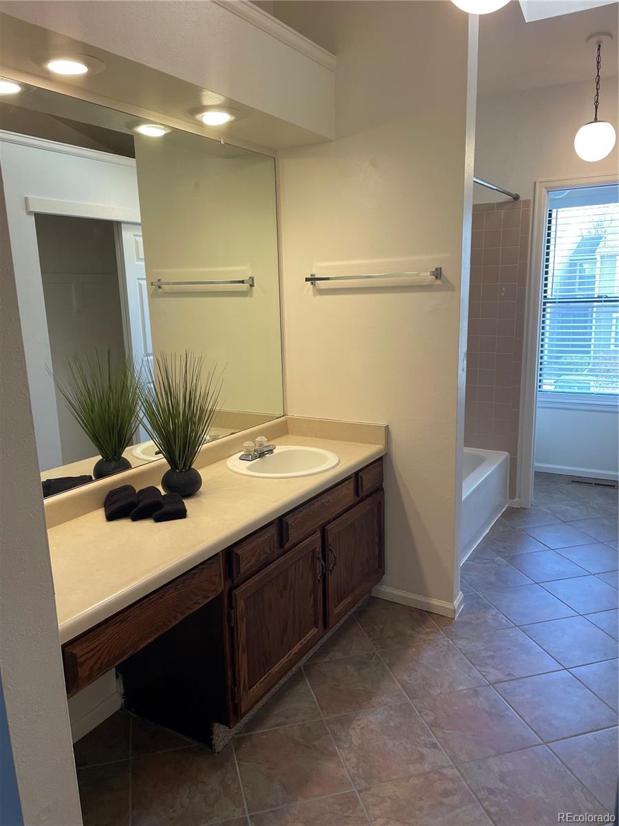 MLS Image #21 for 4663 s fraser court,aurora, Colorado