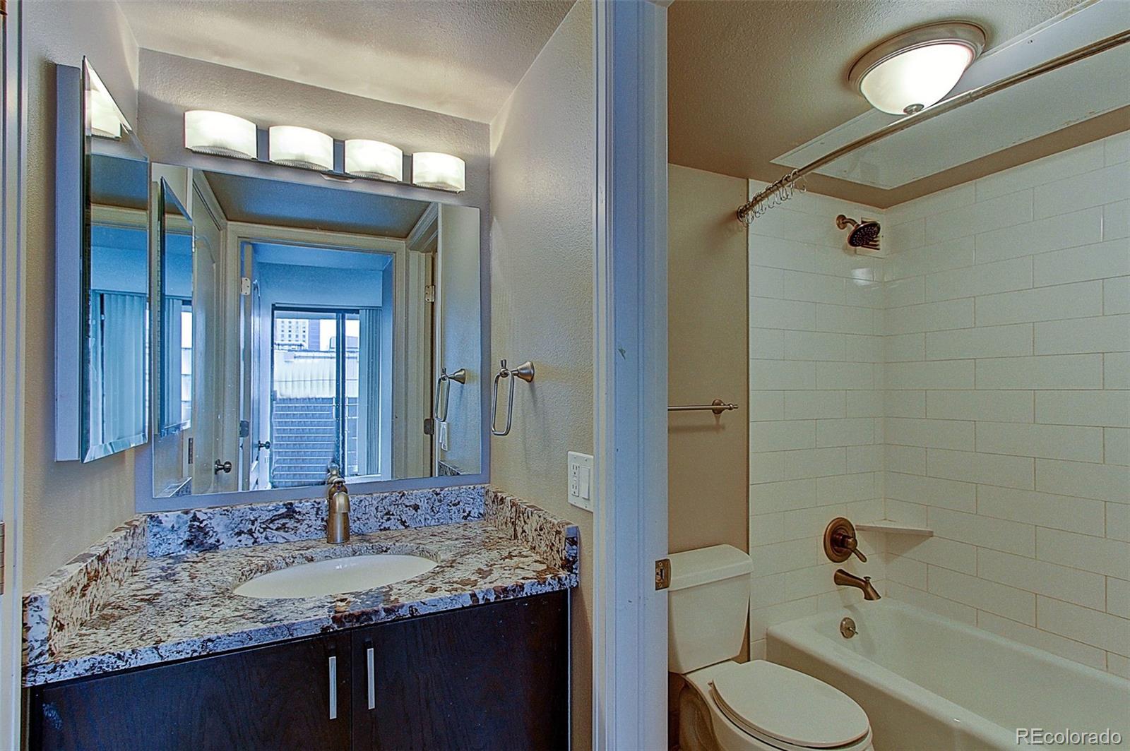 MLS Image #13 for 1020  15th street,denver, Colorado