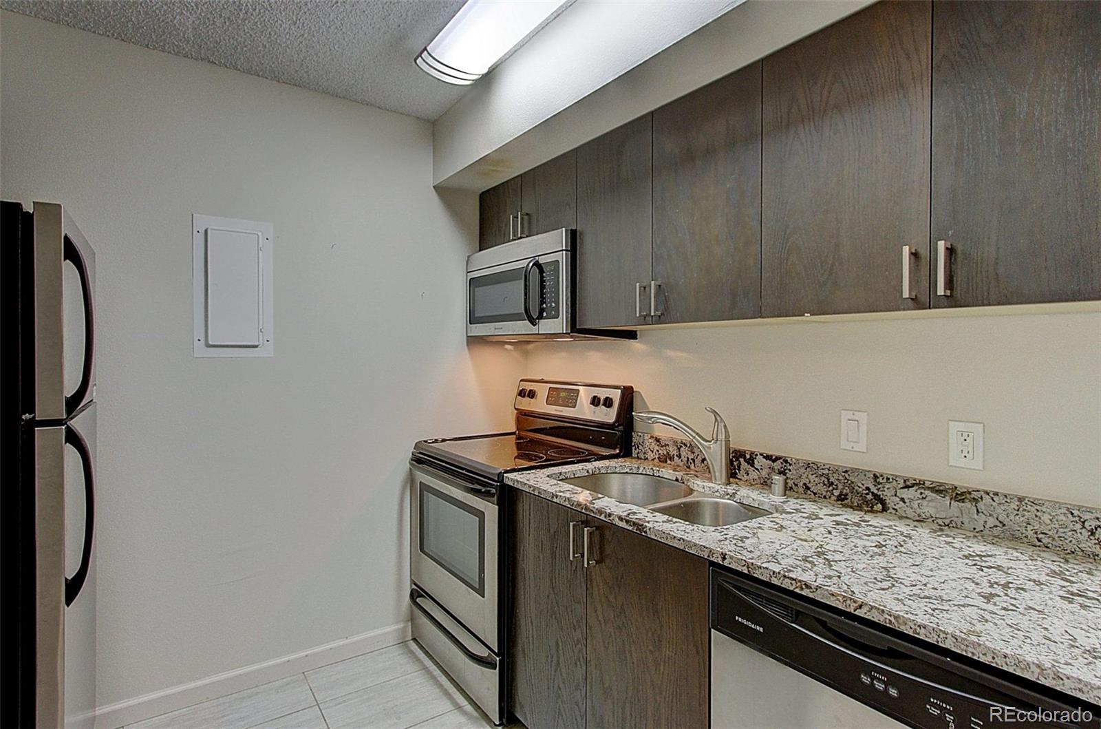 MLS Image #4 for 1020  15th street,denver, Colorado