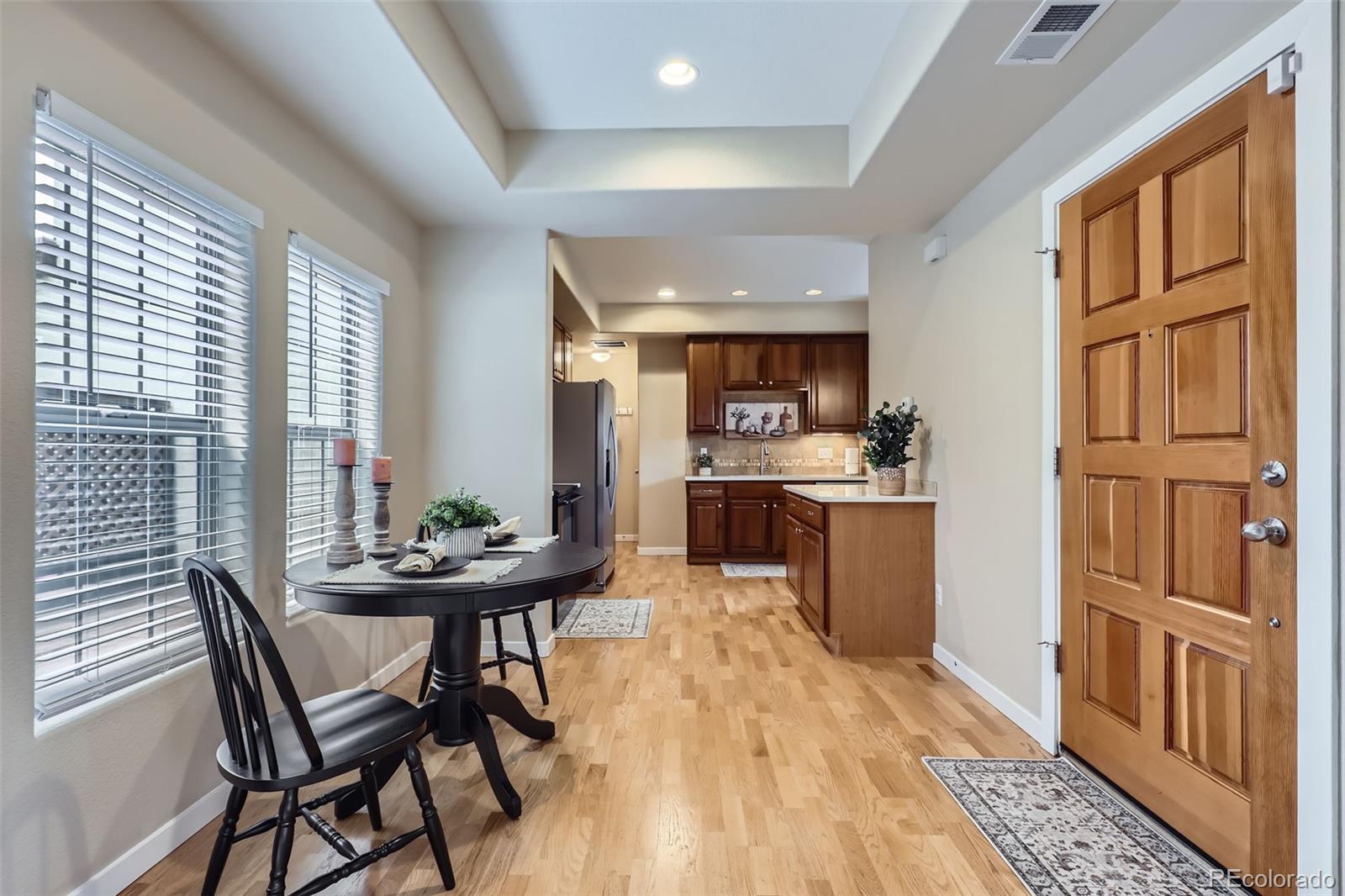 MLS Image #5 for 10148 e 29th drive,denver, Colorado