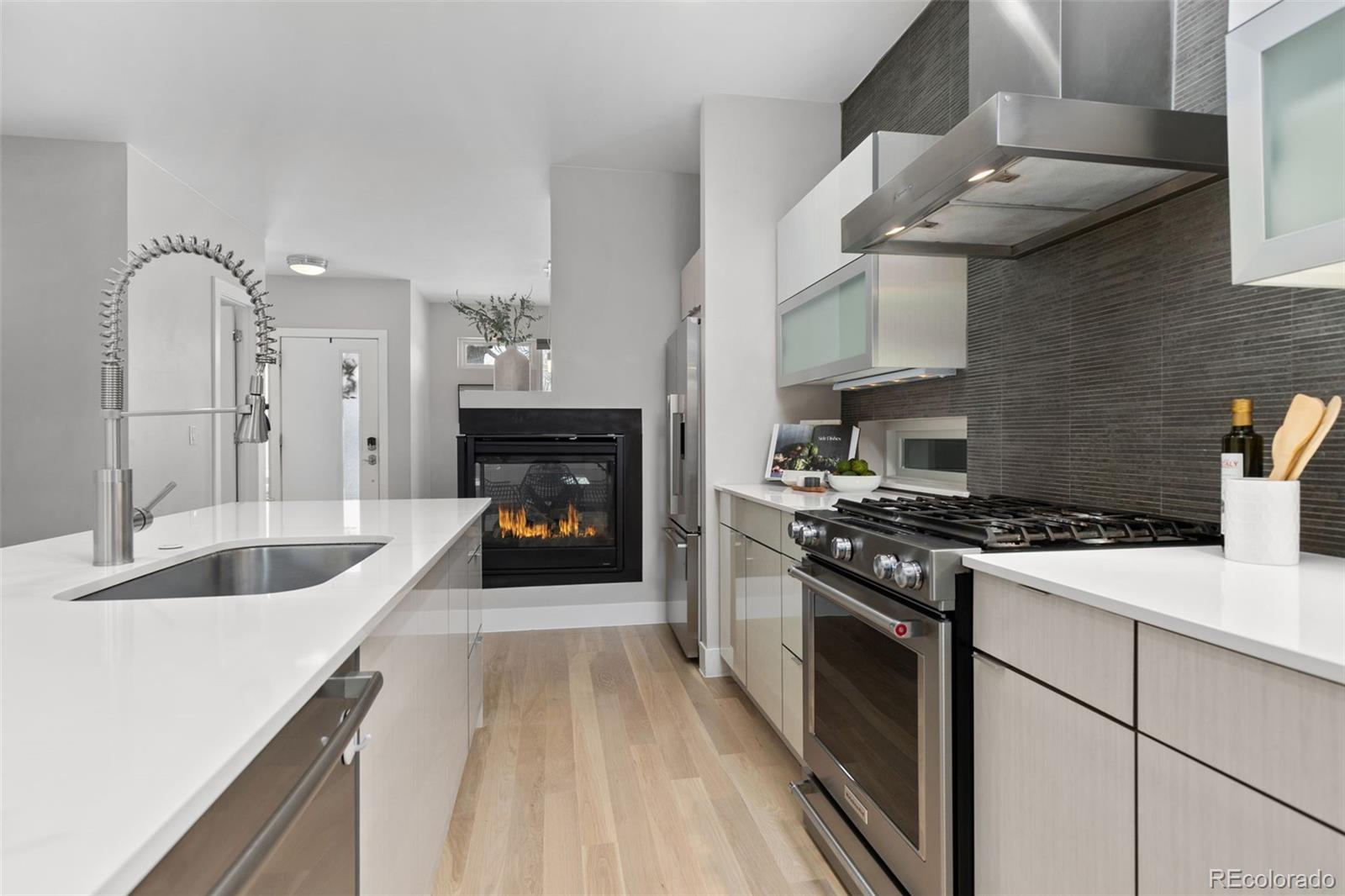 MLS Image #4 for 4506  vrain street,denver, Colorado