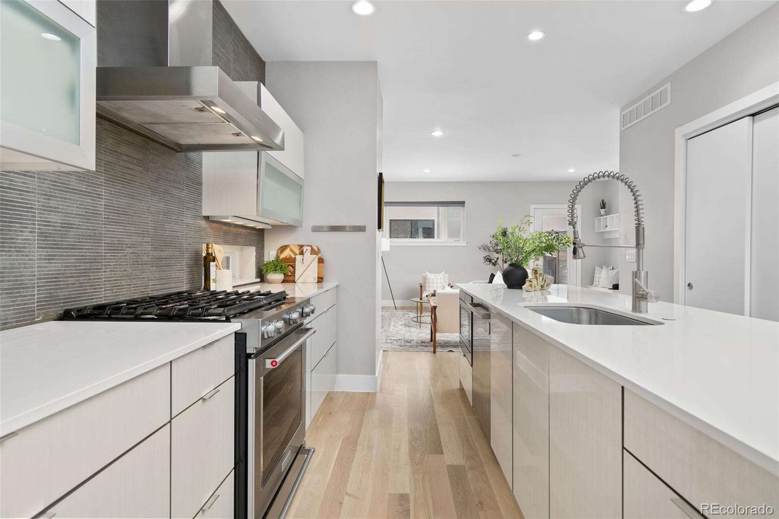 MLS Image #7 for 4506  vrain street,denver, Colorado