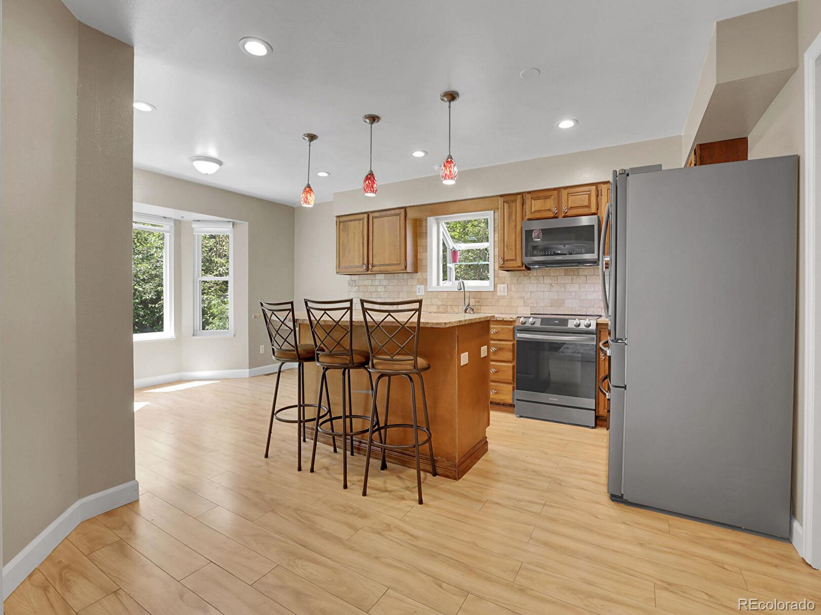 MLS Image #12 for 12362 e vassar drive,aurora, Colorado
