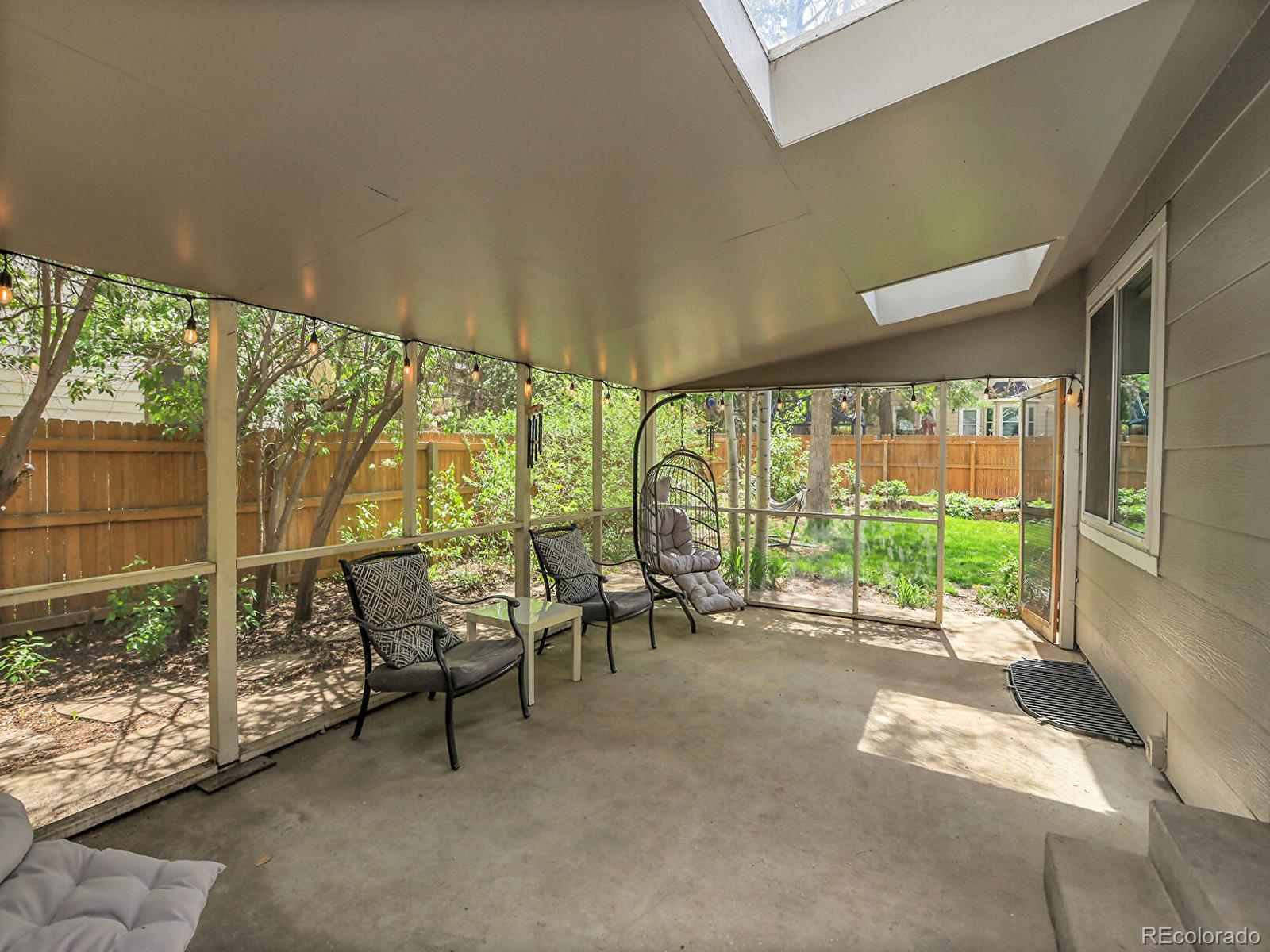 MLS Image #16 for 12362 e vassar drive,aurora, Colorado