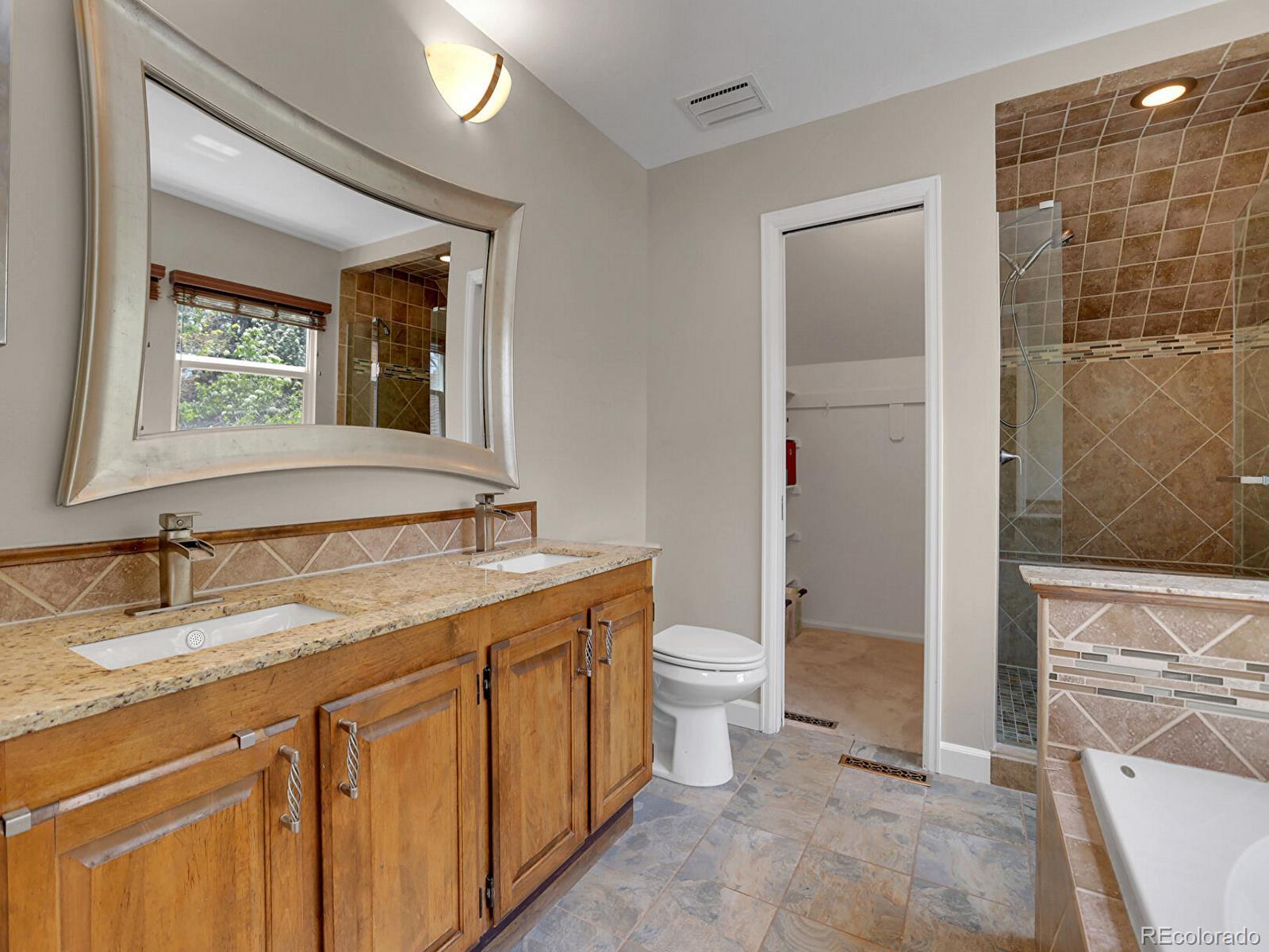 MLS Image #20 for 12362 e vassar drive,aurora, Colorado