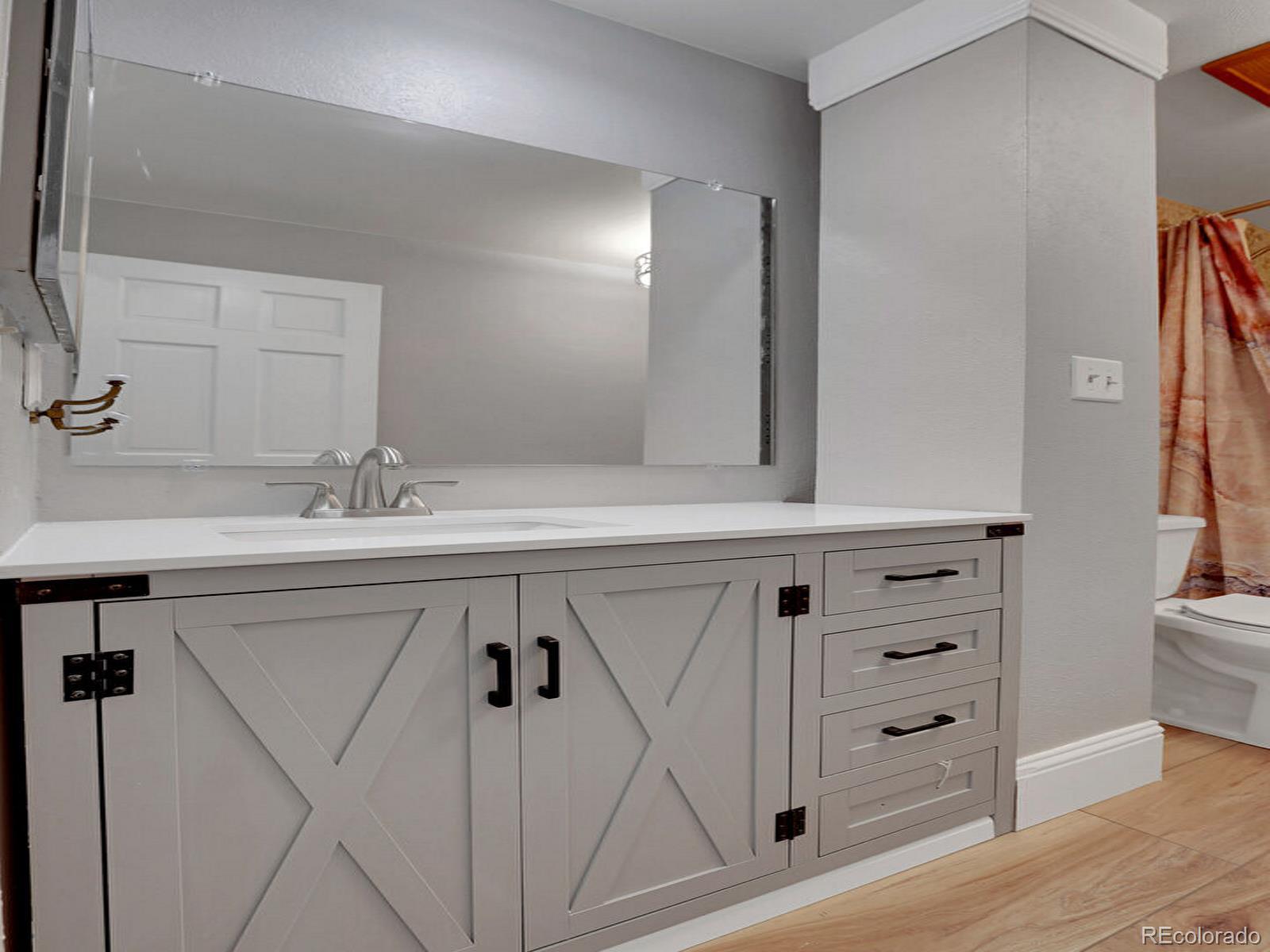 MLS Image #26 for 12362 e vassar drive,aurora, Colorado