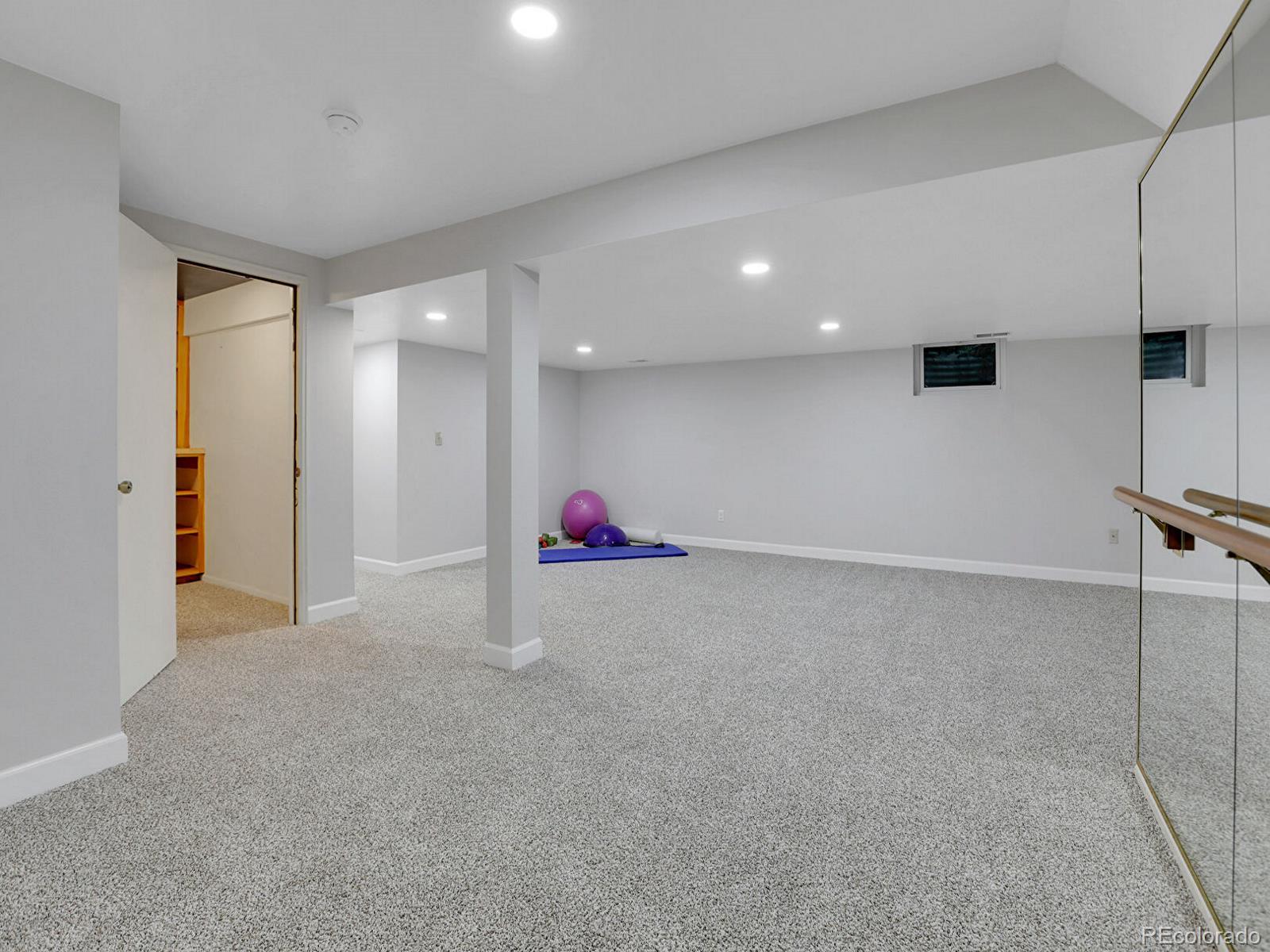 MLS Image #31 for 12362 e vassar drive,aurora, Colorado