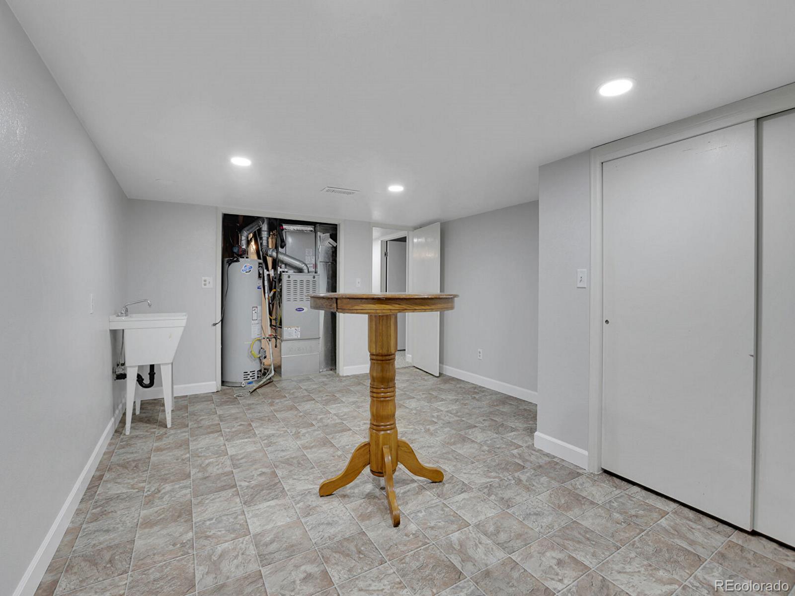 MLS Image #39 for 12362 e vassar drive,aurora, Colorado