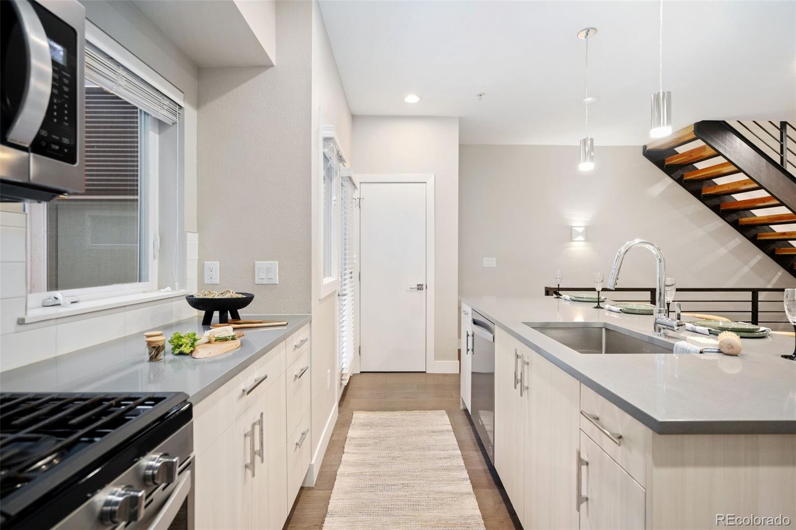 MLS Image #7 for 4469  tennyson street,denver, Colorado