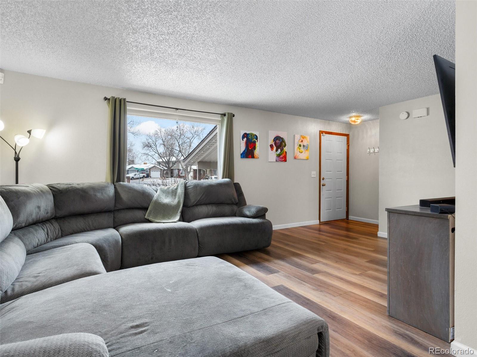 MLS Image #6 for 10432  canosa street,denver, Colorado