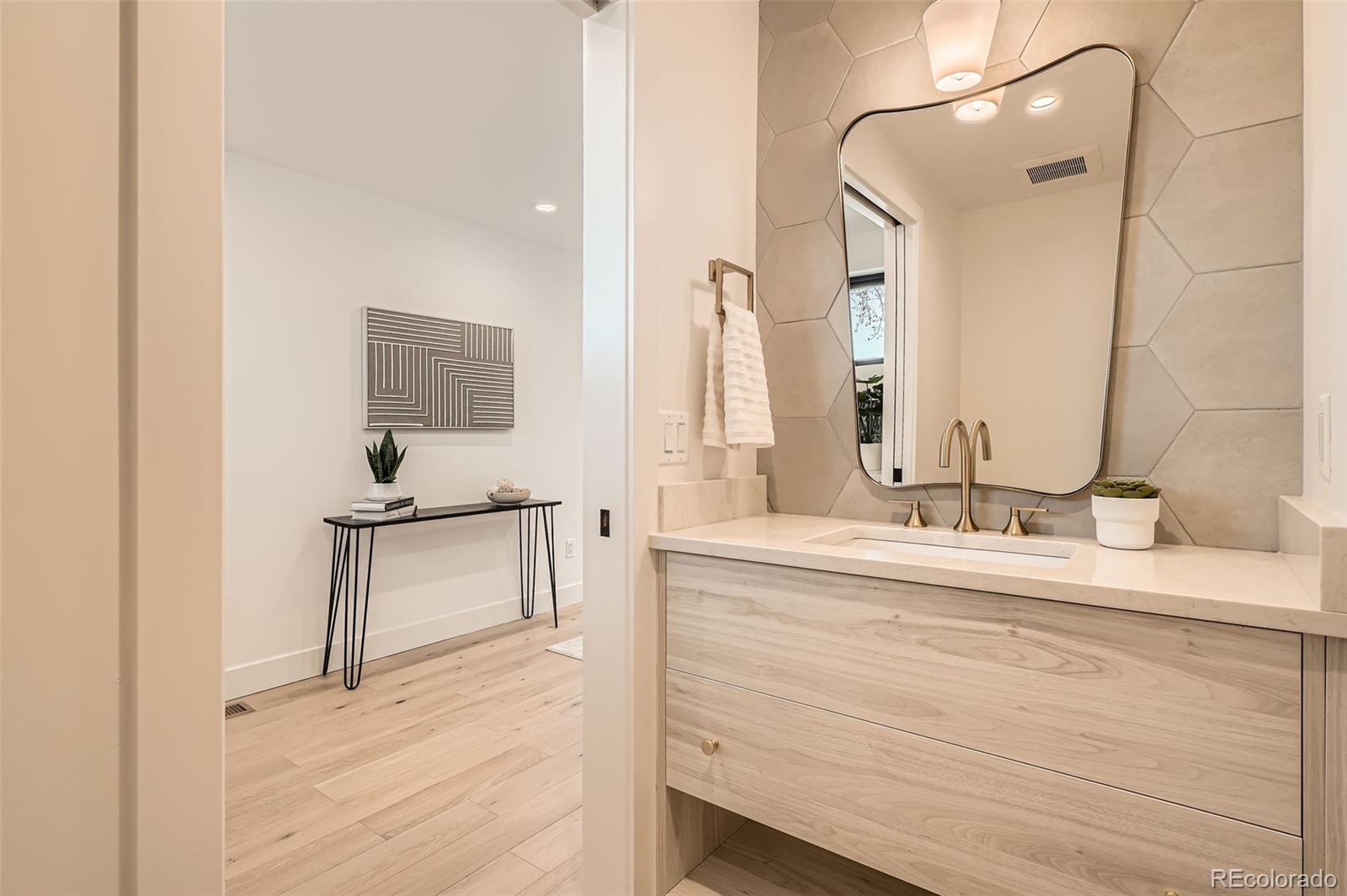 MLS Image #23 for 372 s humboldt street,denver, Colorado