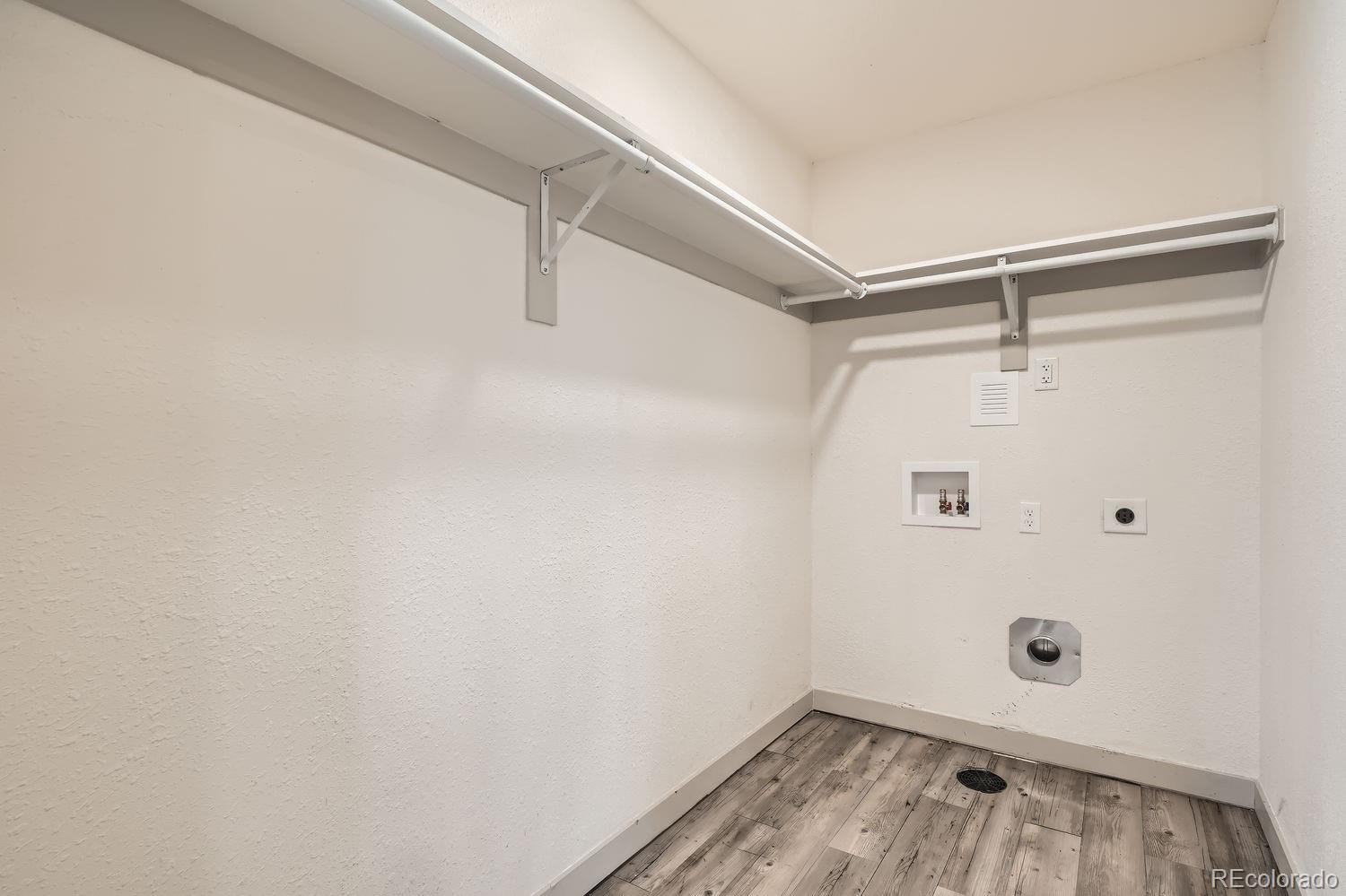 MLS Image #20 for 3361 s dahlia street,denver, Colorado