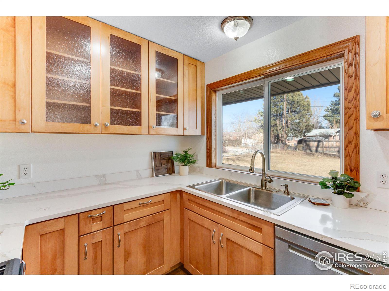 MLS Image #14 for 1630  pinyon court,loveland, Colorado