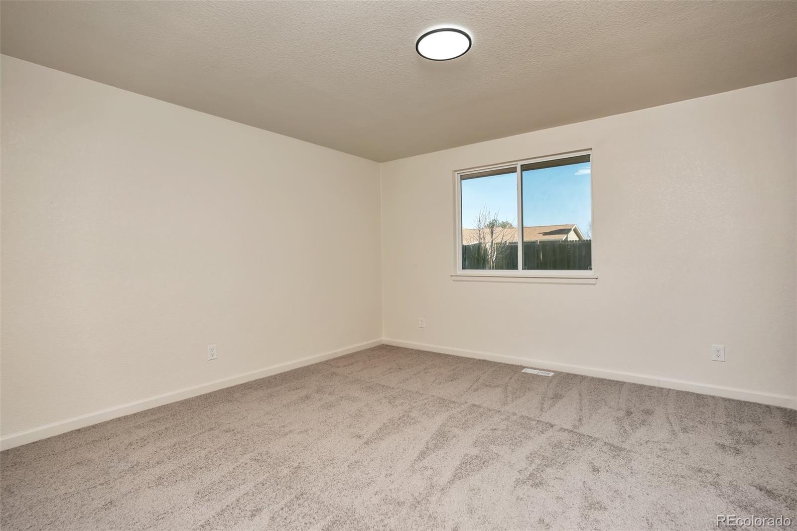 MLS Image #10 for 4582 n fontana way,denver, Colorado