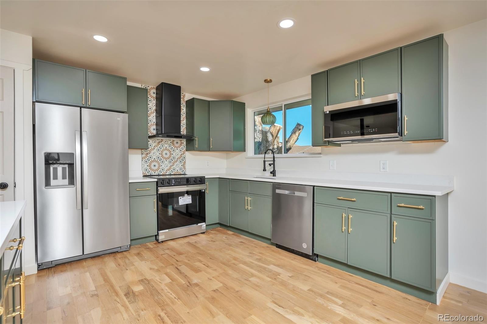 MLS Image #3 for 4582 n fontana way,denver, Colorado
