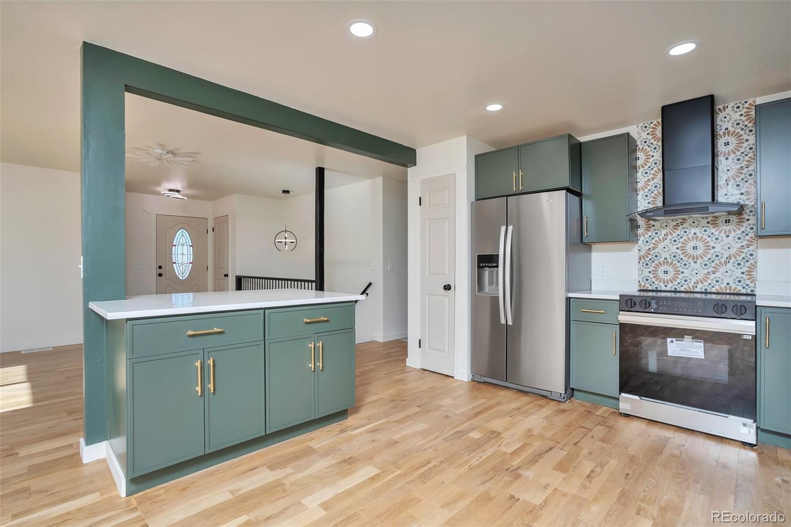 MLS Image #4 for 4582 n fontana way,denver, Colorado