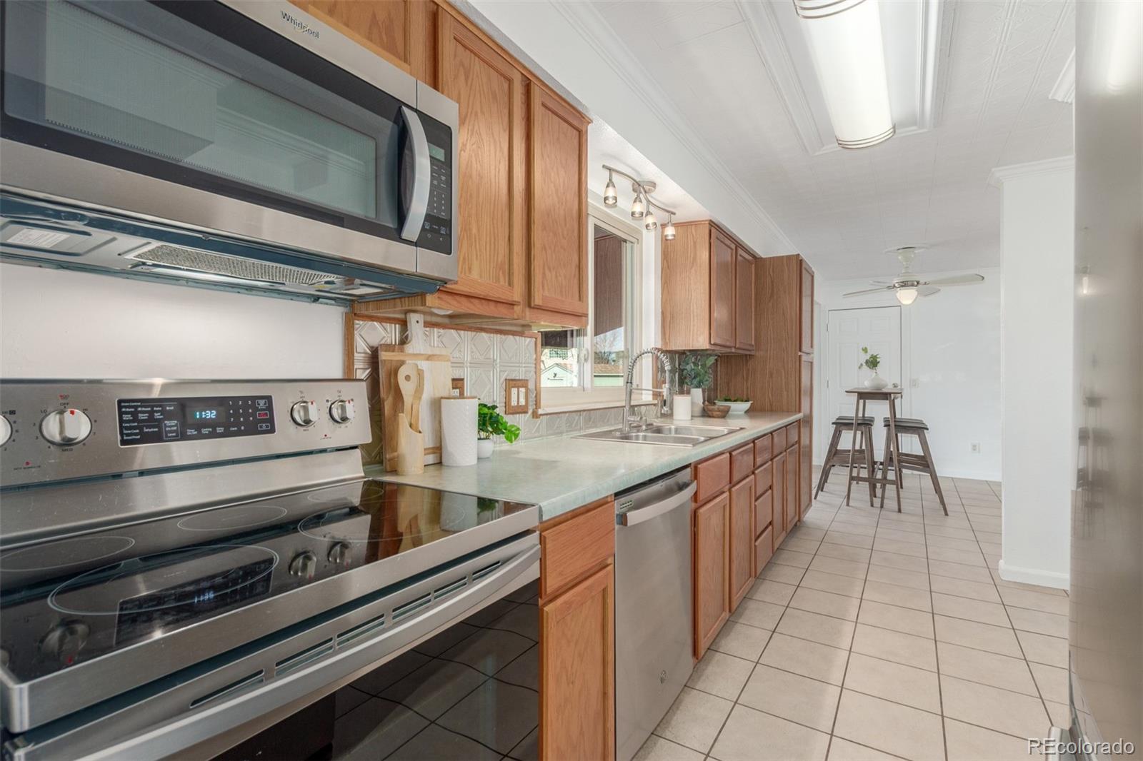 MLS Image #17 for 14703 e caspian place,aurora, Colorado