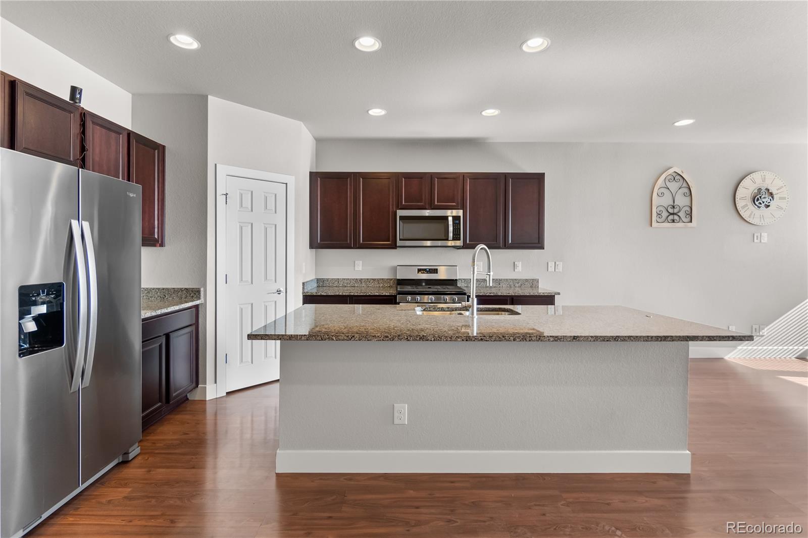 MLS Image #11 for 16261  bolling drive,denver, Colorado