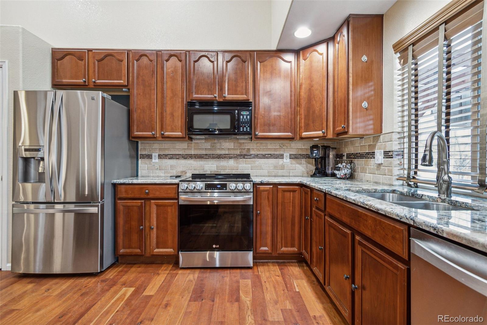 MLS Image #12 for 16278 e 105th way,commerce city, Colorado