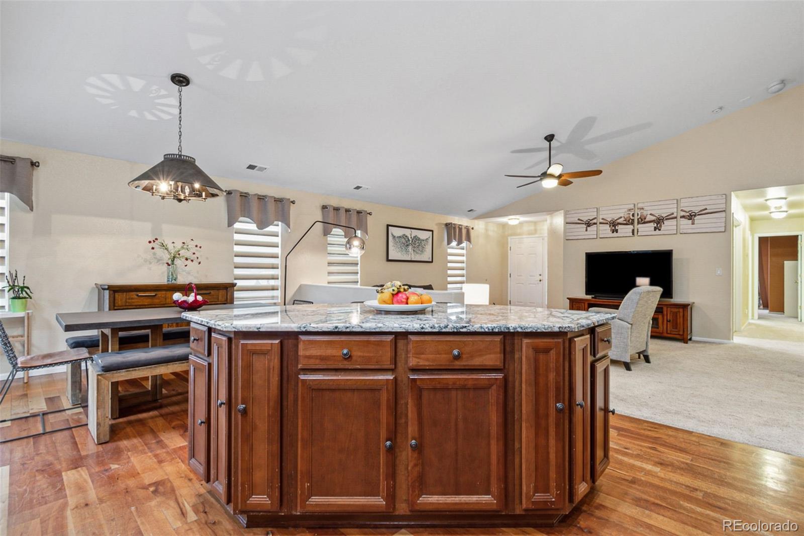 MLS Image #15 for 16278 e 105th way,commerce city, Colorado