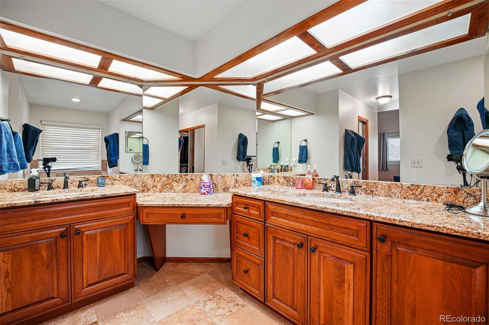 MLS Image #27 for 15974 e loyola drive,aurora, Colorado