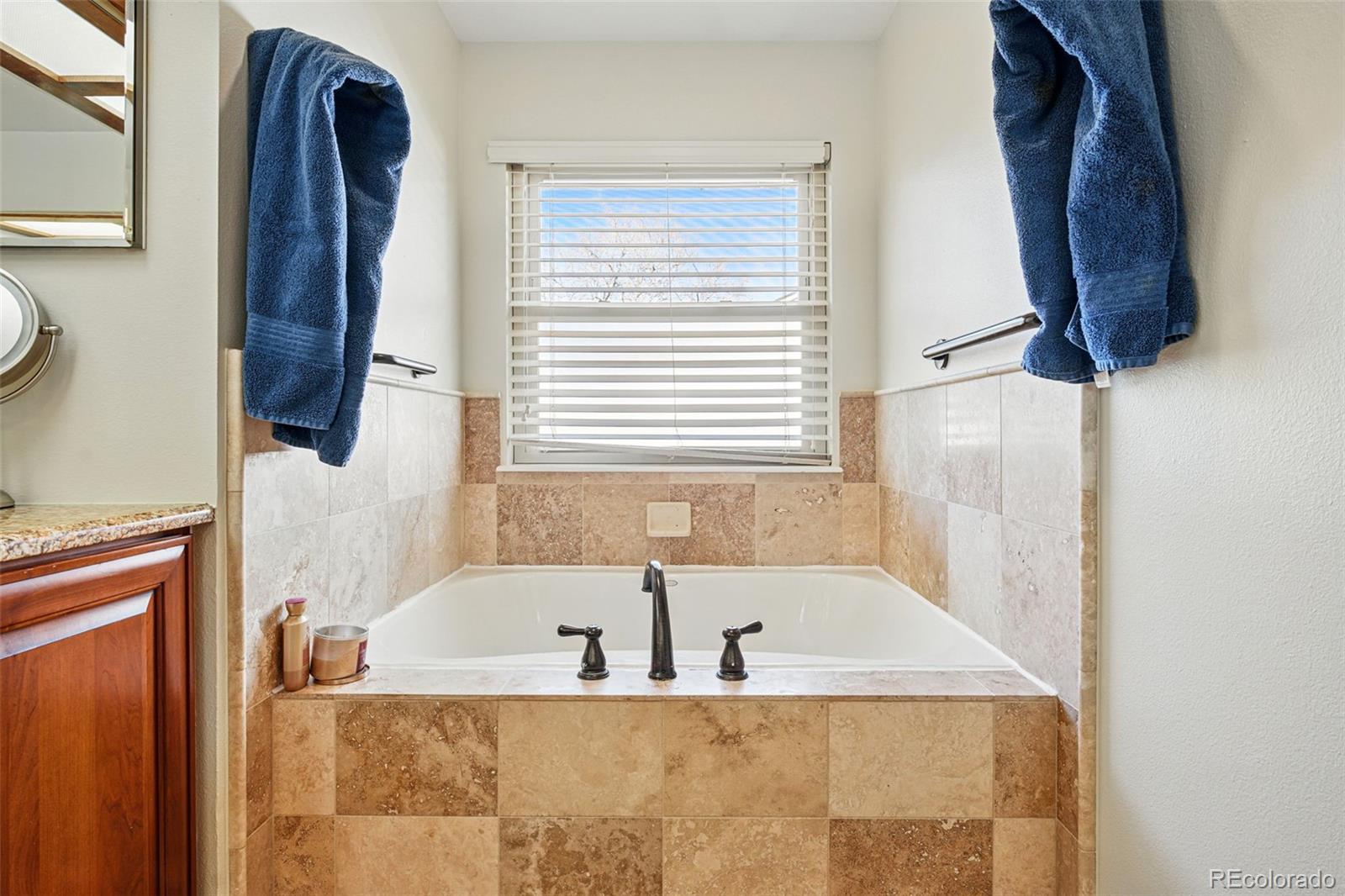 MLS Image #28 for 15974 e loyola drive,aurora, Colorado