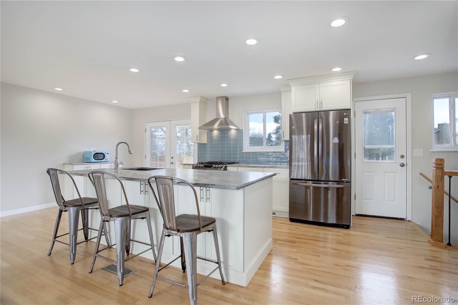 MLS Image #3 for 4410 s estes street,littleton, Colorado